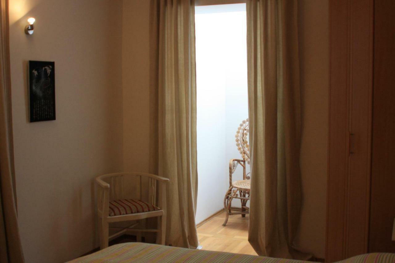 NAR Opatija center spacious 1 bedroom apt Buitenkant foto